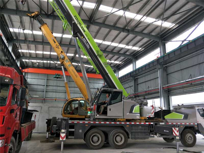 沂南县高空车出租需要注意哪些安全事项？